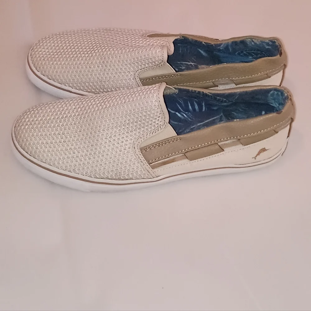 Tommy Bahama Men's Slip On sneakers Size 8.5